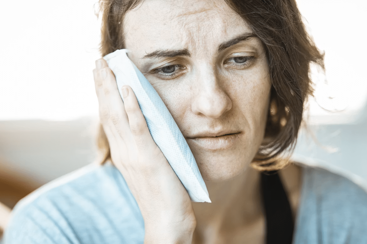 tooth pain when biting